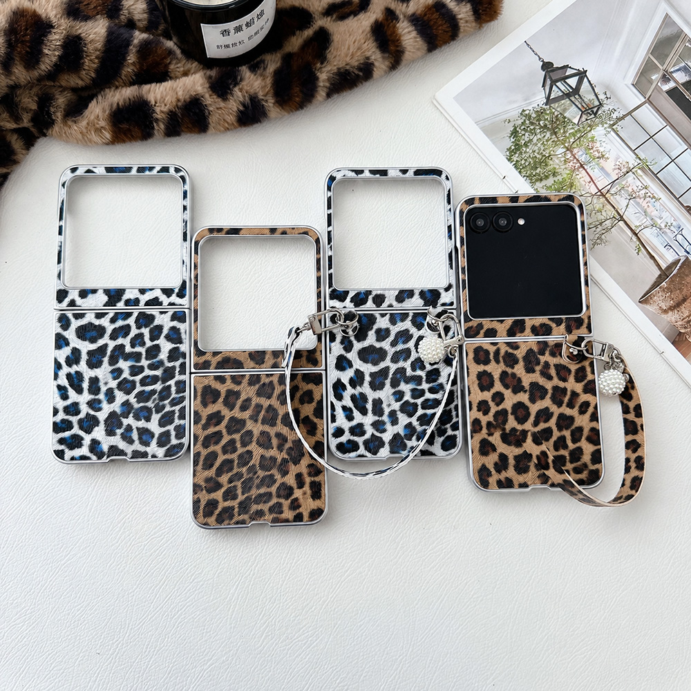 Phone Cases That Cover The Camera - Luipaardprint Opvouwbare Flip Telefoonhoes Voor Motorola